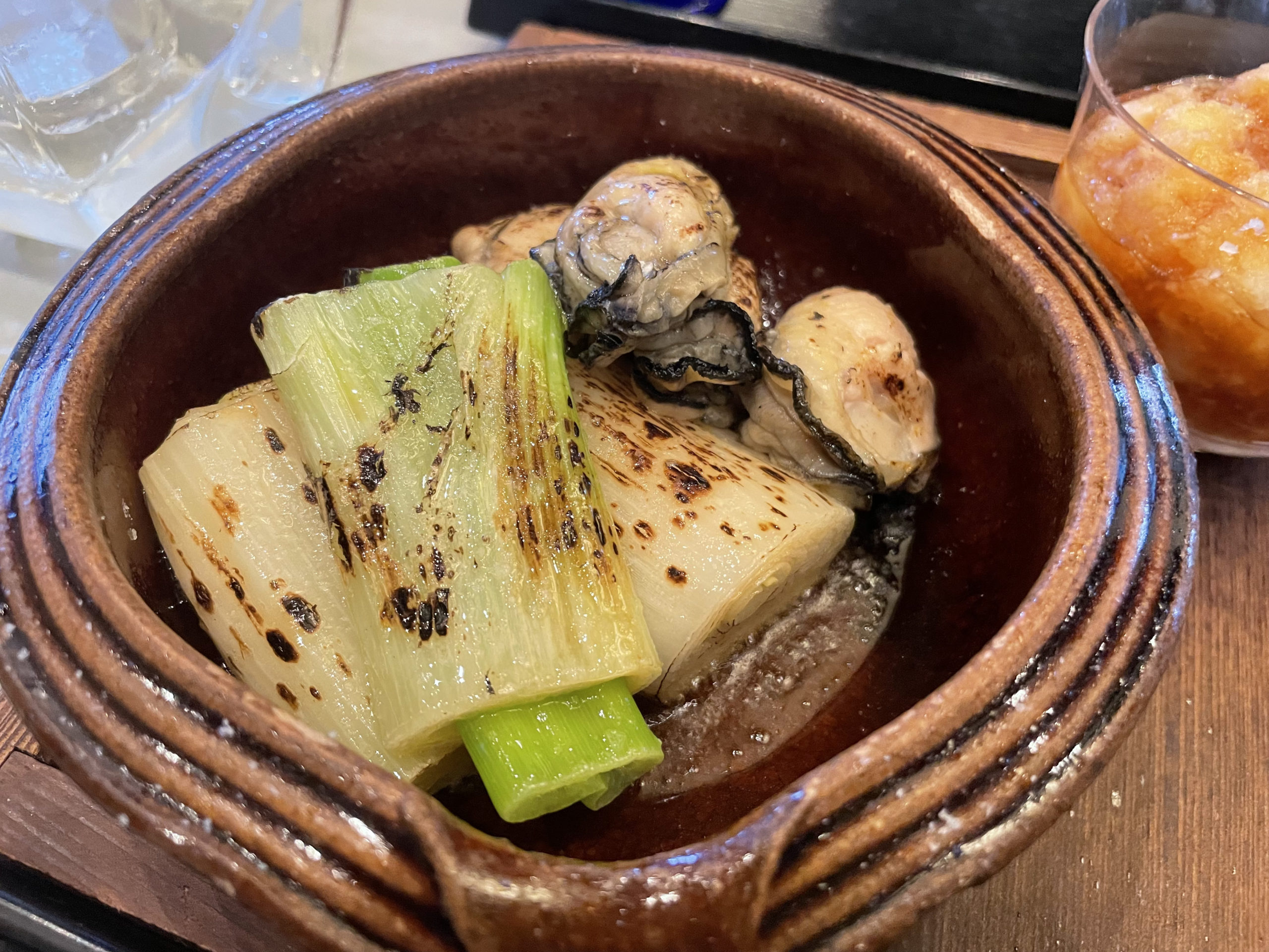 カキと下仁田葱のトリュフオイル焼き