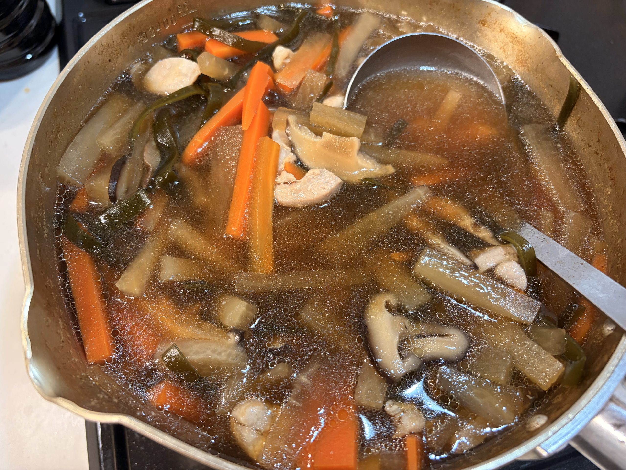 毎年恒例、雑煮の汁