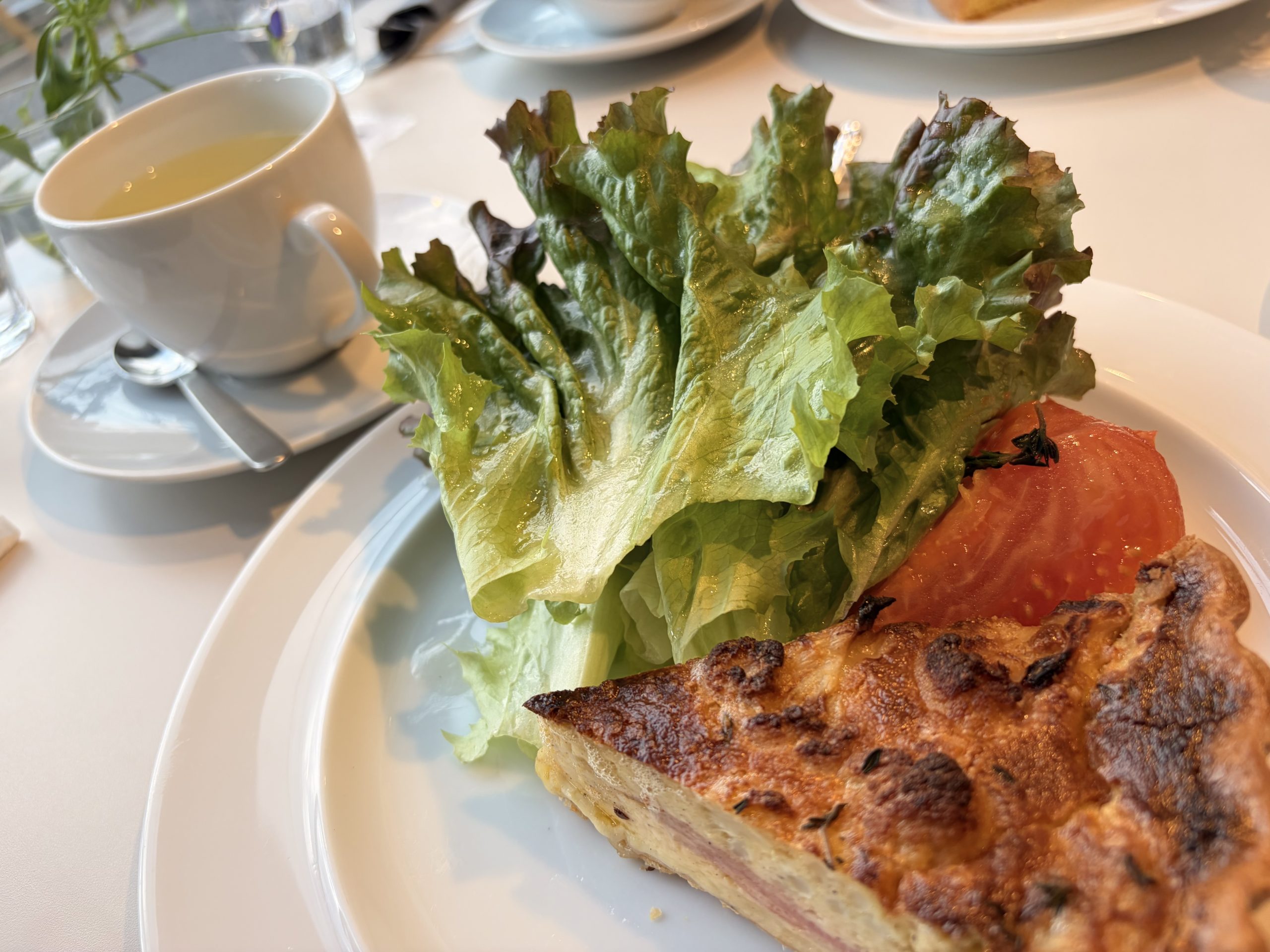 マーガレットハウエルのカフェ